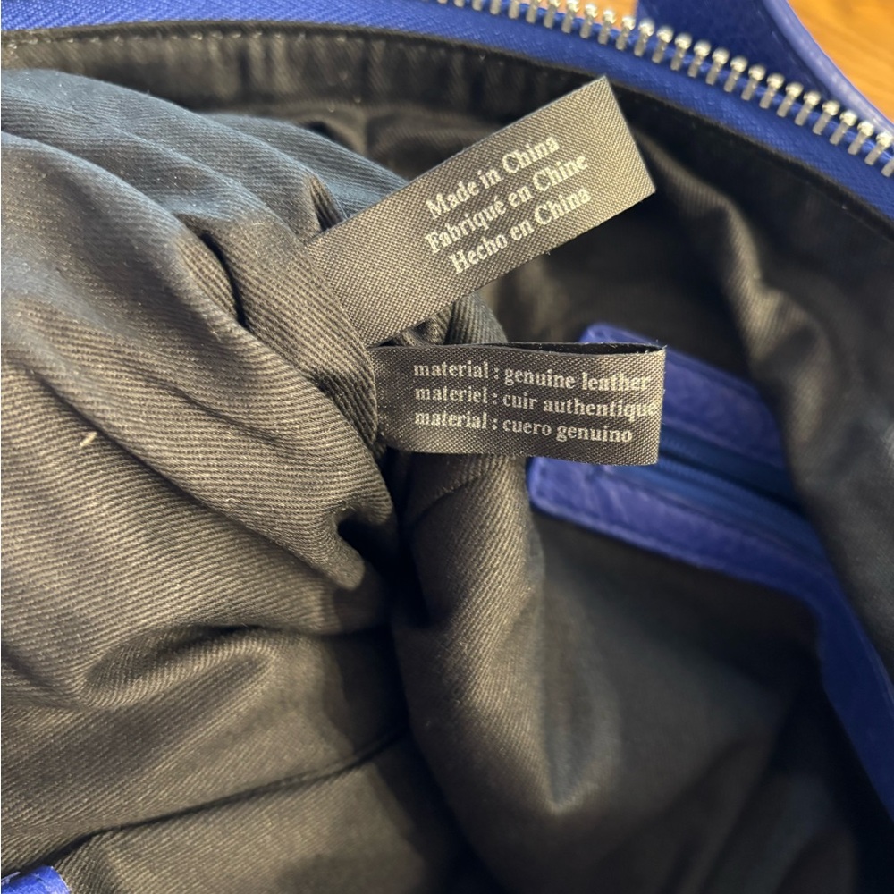 NWT Kenneth Cole Blue Leather Women's Bag - Picture 9 of 13